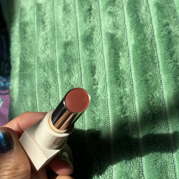 Rare Beauty by Selena Gomez Lipstick - Picture 8 of 9